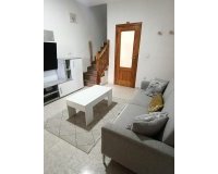 Herverkoop - Town House -
Torrevieja - Torretas