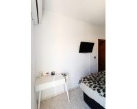 Herverkoop - Town House -
Torrevieja - Torretas