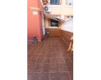 Herverkoop - Town House -
Torrevieja - Torretas