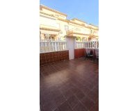 Herverkoop - Town House -
Torrevieja - Torretas