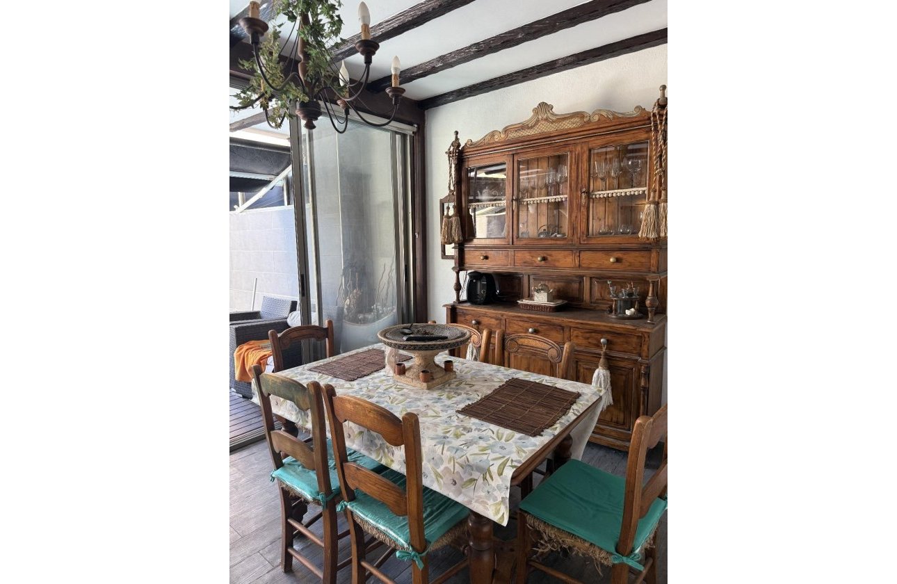 Herverkoop - Town House -
Torrevieja