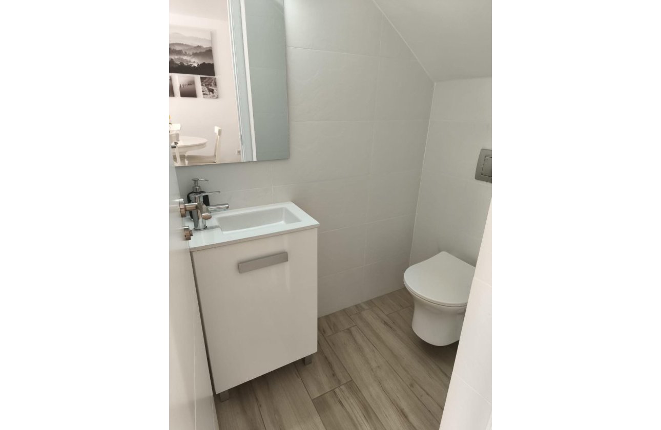 Herverkoop - Town House -
Torrevieja