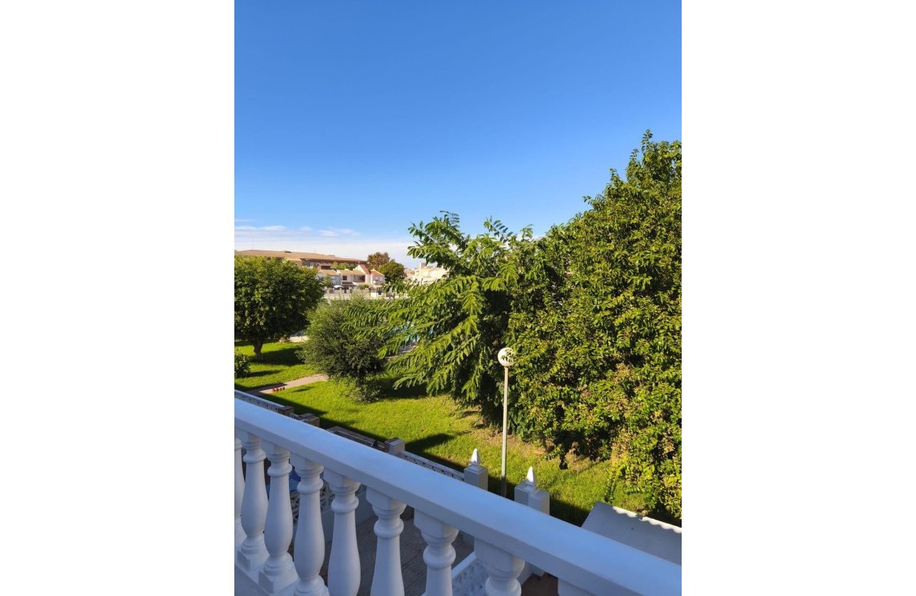 Herverkoop - Town House -
Torrevieja