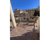 Herverkoop - Town House -
Villamartin - Costa Blanca