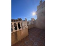 Herverkoop - Town House -
Villamartin - Costa Blanca