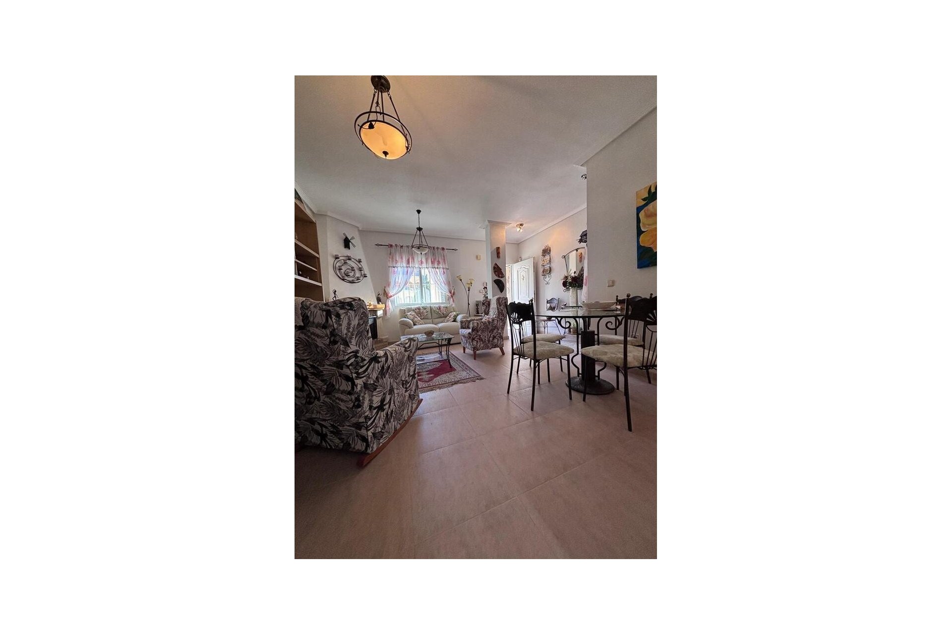 Herverkoop - Town House -
Villamartin - Costa Blanca