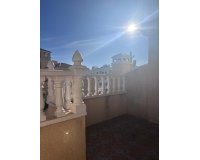 Herverkoop - Town House -
Villamartin - Costa Blanca