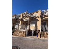 Herverkoop - Town House -
Villamartin - Costa Blanca