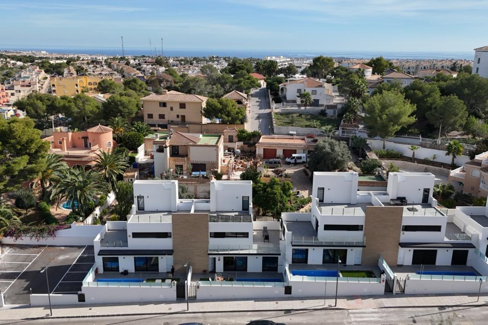 Herverkoop - Town House -
Villamartin - Costa Blanca
