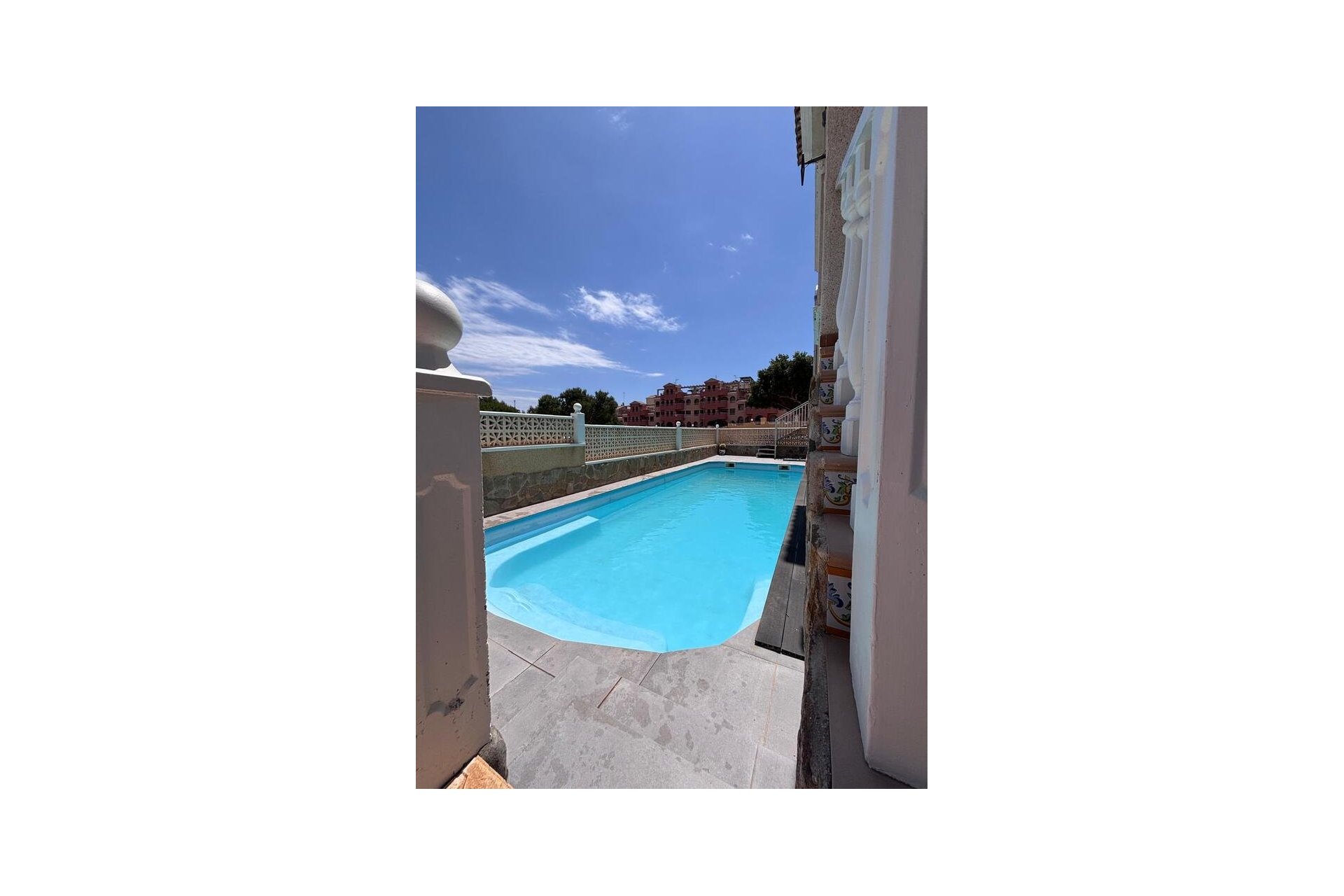 Herverkoop - Town House -
Villamartin - Costa Blanca