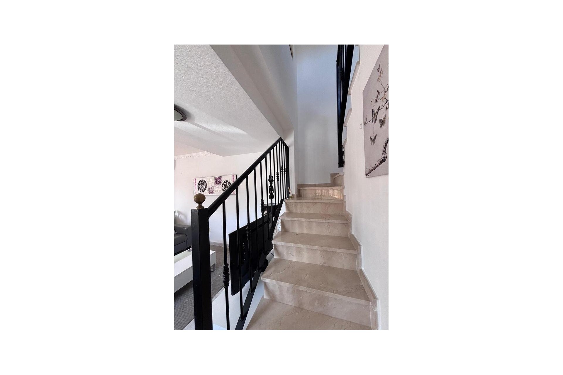 Herverkoop - Town House -
Villamartin - Costa Blanca