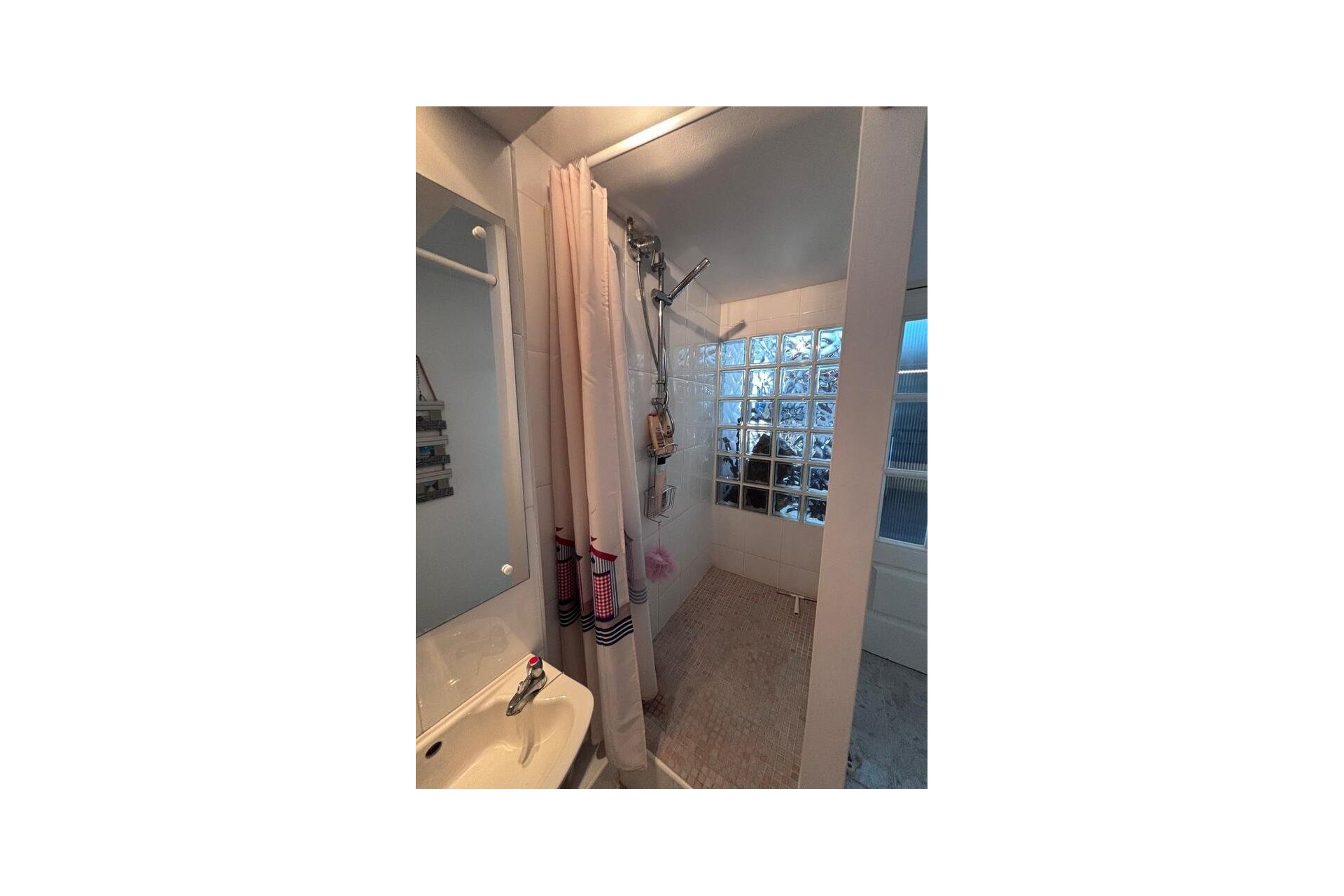 Herverkoop - Town House -
Villamartin - Costa Blanca