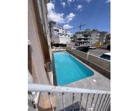 Herverkoop - Town House -
Villamartin - Costa Blanca
