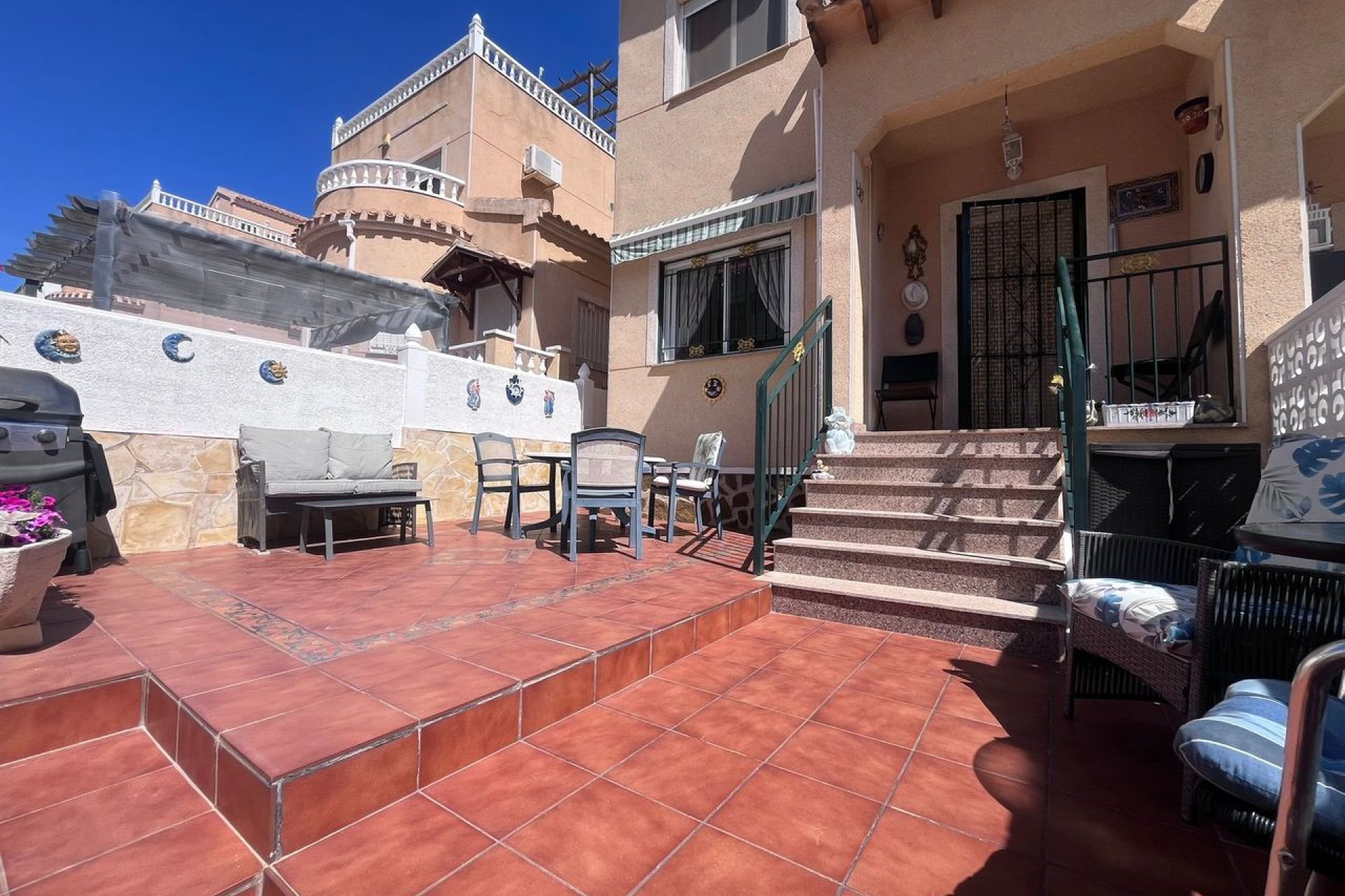 Herverkoop - Town House -
Villamartin - Costa Blanca