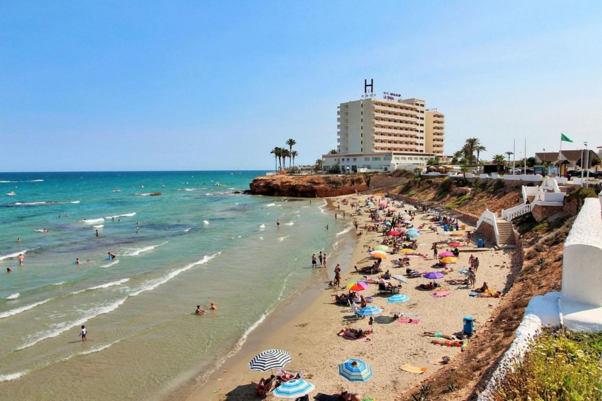 Herverkoop - Town House -
Villamartin - Costa Blanca