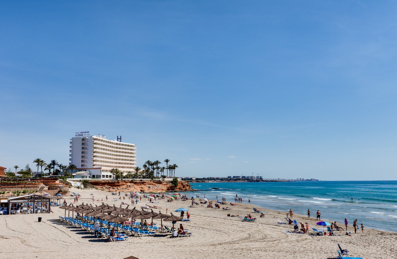 Herverkoop - Town House -
Villamartin - Costa Blanca
