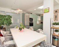 Herverkoop - Town House -
Villamartin - Costa Blanca