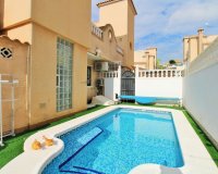 Herverkoop - Town House -
Villamartin - Costa Blanca
