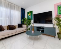 Herverkoop - Town House -
Villamartin - Costa Blanca