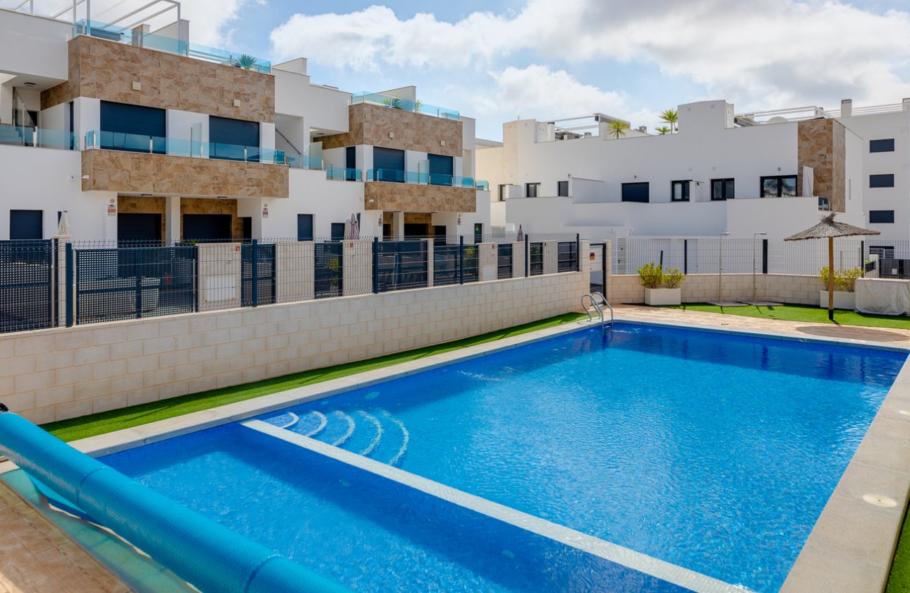 Herverkoop - Town House -
Villamartin - Costa Blanca