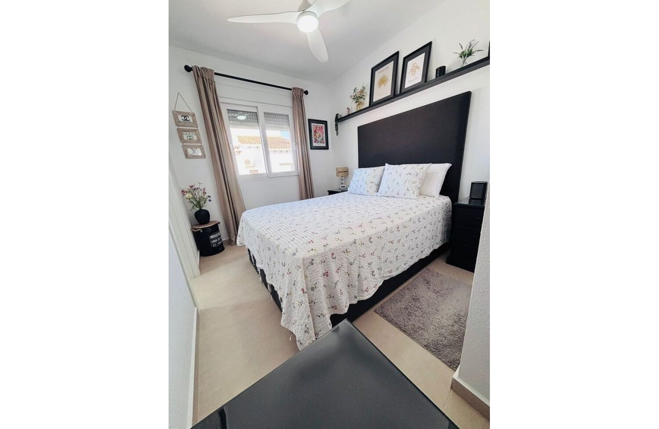 Herverkoop - Town House -
Villamartin - Costa Blanca