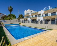 Herverkoop - Town House -
Villamartin - Costa Blanca