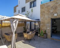 Herverkoop - Town House -
Villamartin - Costa Blanca