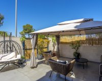 Herverkoop - Town House -
Villamartin - Costa Blanca