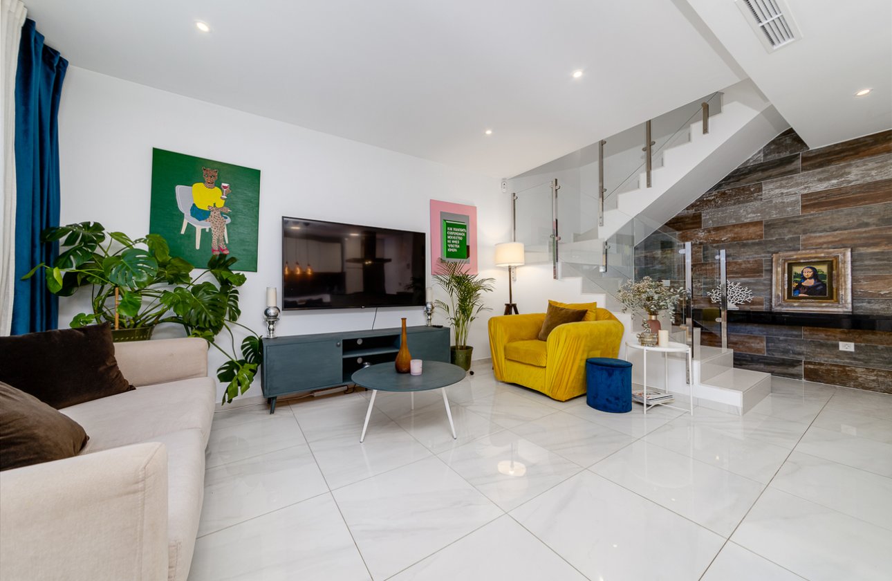 Herverkoop - Town House -
Villamartin - Costa Blanca