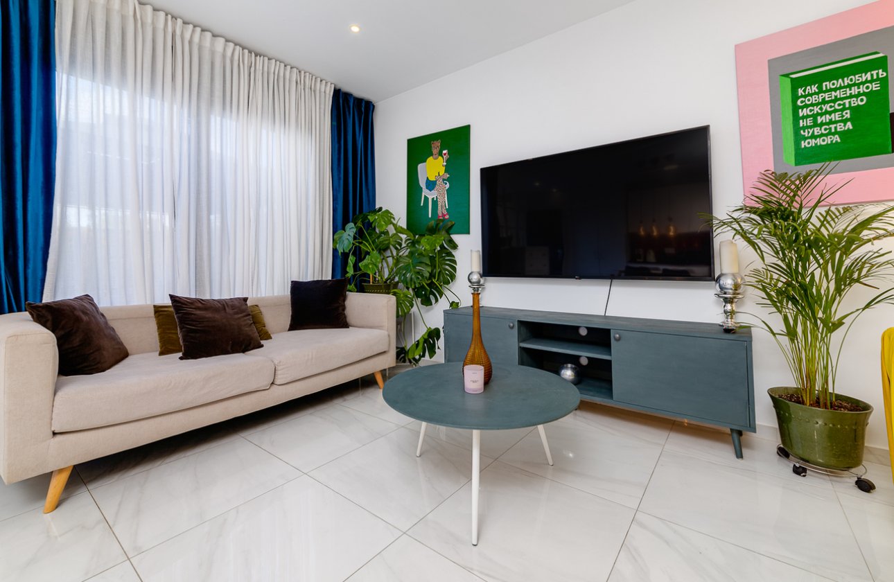 Herverkoop - Town House -
Villamartin - Costa Blanca