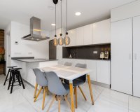 Herverkoop - Town House -
Villamartin - Costa Blanca