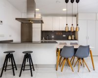 Herverkoop - Town House -
Villamartin - Costa Blanca