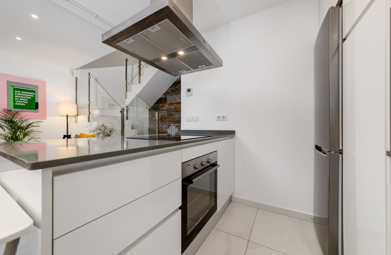 Herverkoop - Town House -
Villamartin - Costa Blanca