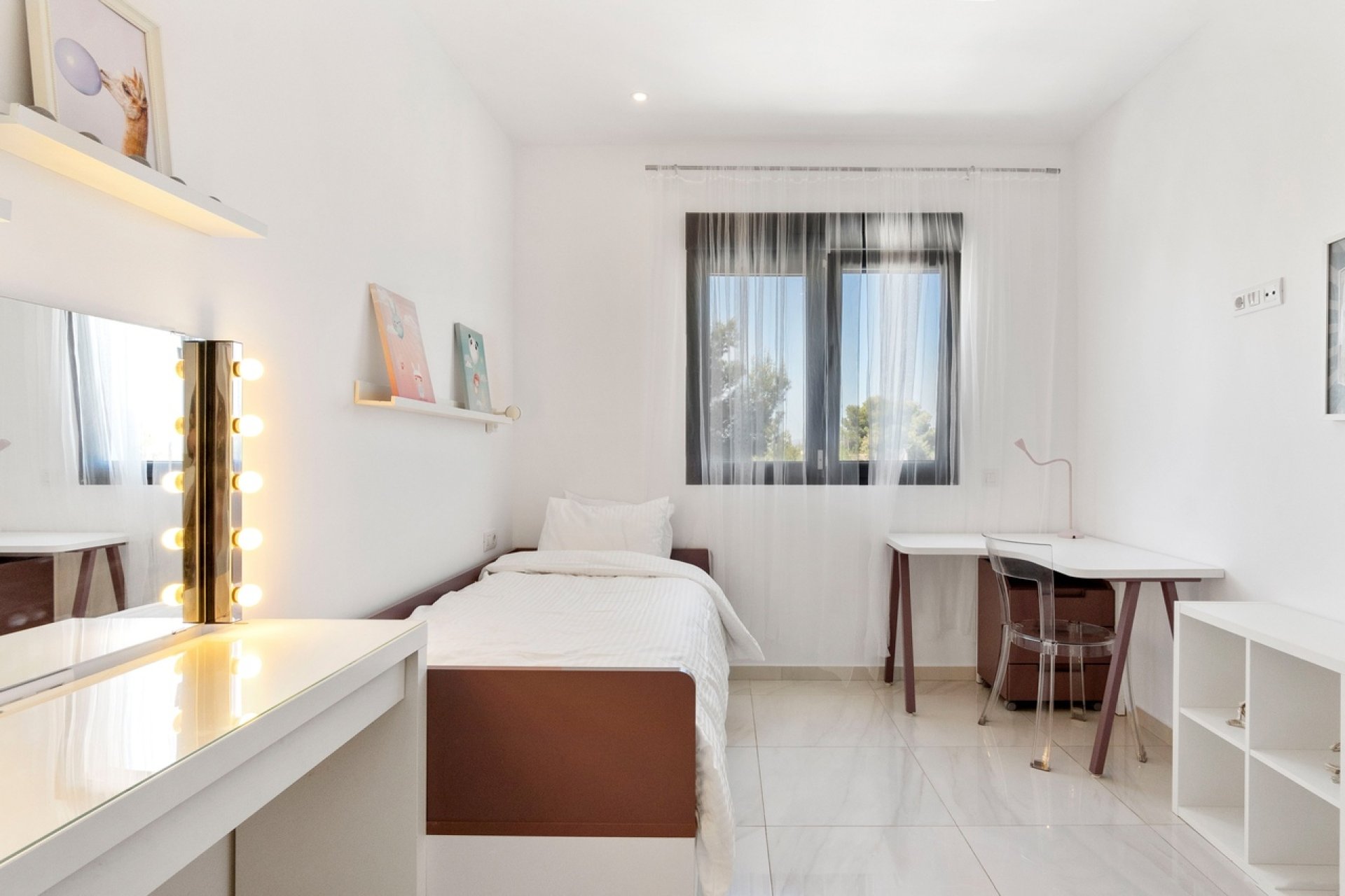 Herverkoop - Town House -
Villamartin - Costa Blanca