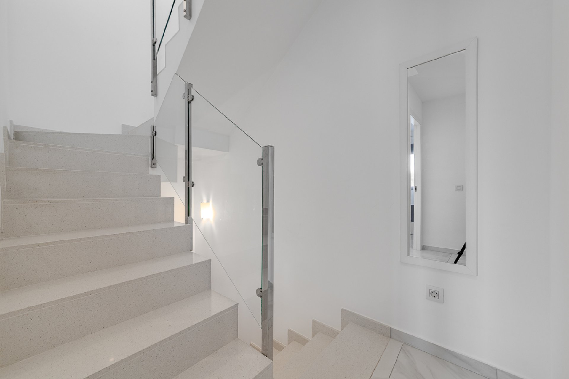 Herverkoop - Town House -
Villamartin - Costa Blanca
