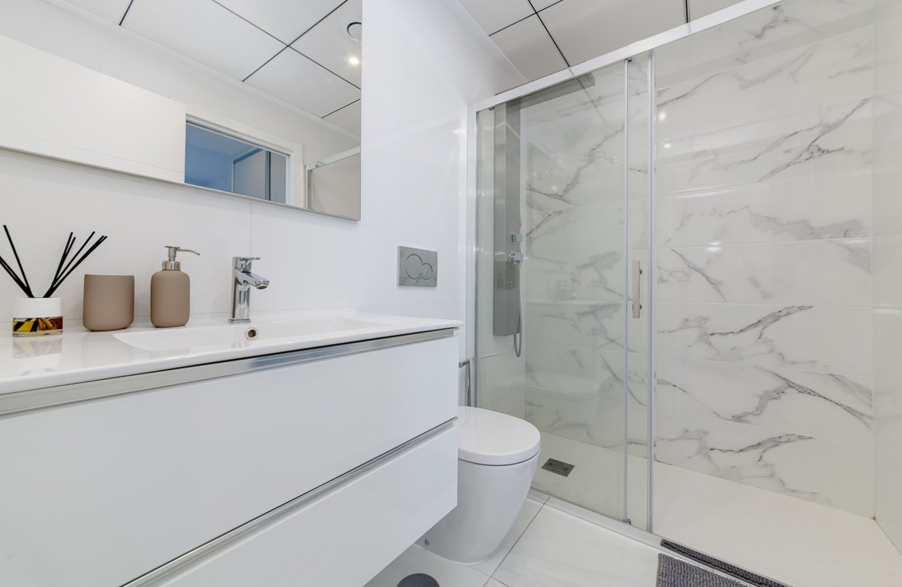 Herverkoop - Town House -
Villamartin - Costa Blanca