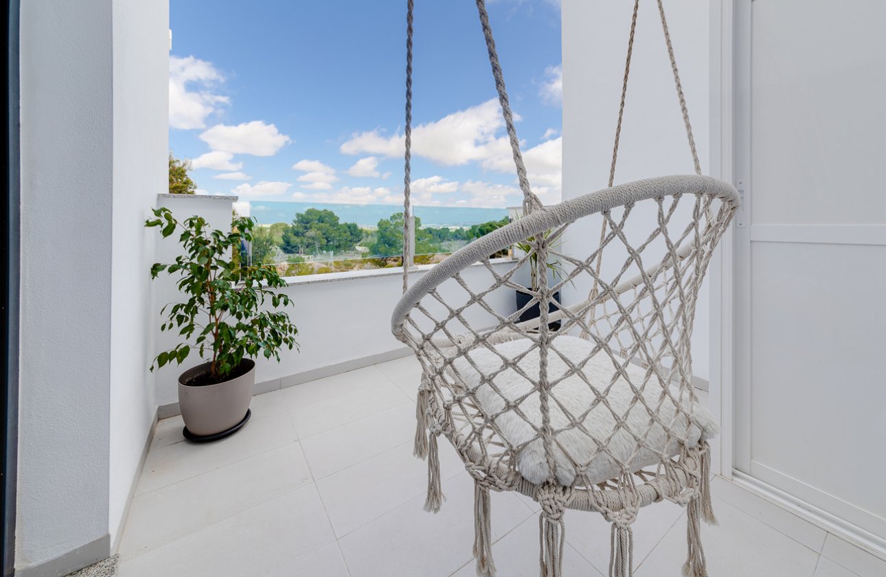 Herverkoop - Town House -
Villamartin - Costa Blanca