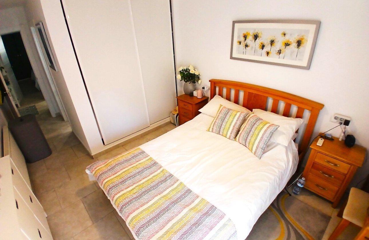 Herverkoop - Town House -
Villamartin - Costa Blanca