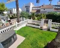 Herverkoop - Town House -
Villamartin - Costa Blanca