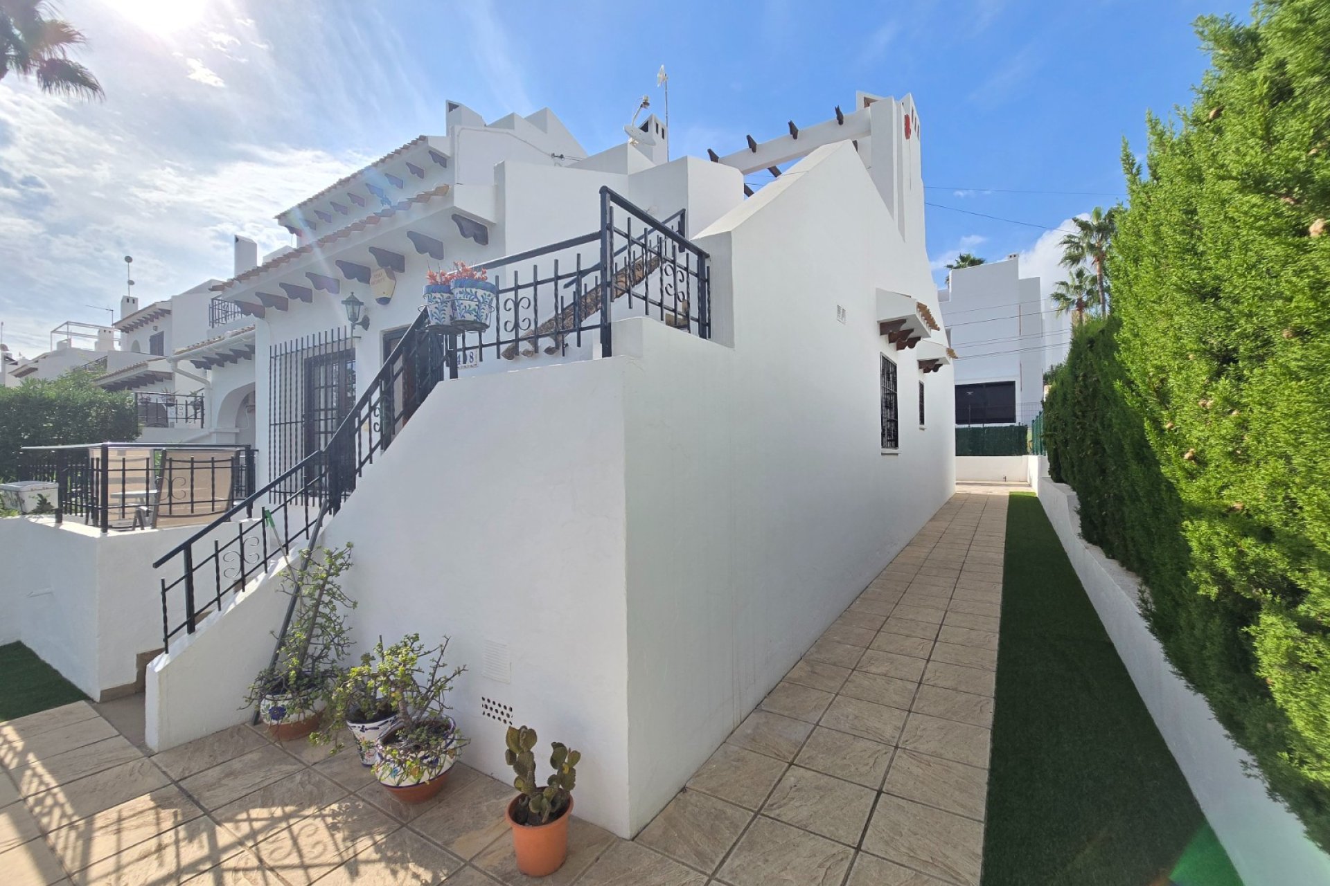 Herverkoop - Town House -
Villamartin - Costa Blanca