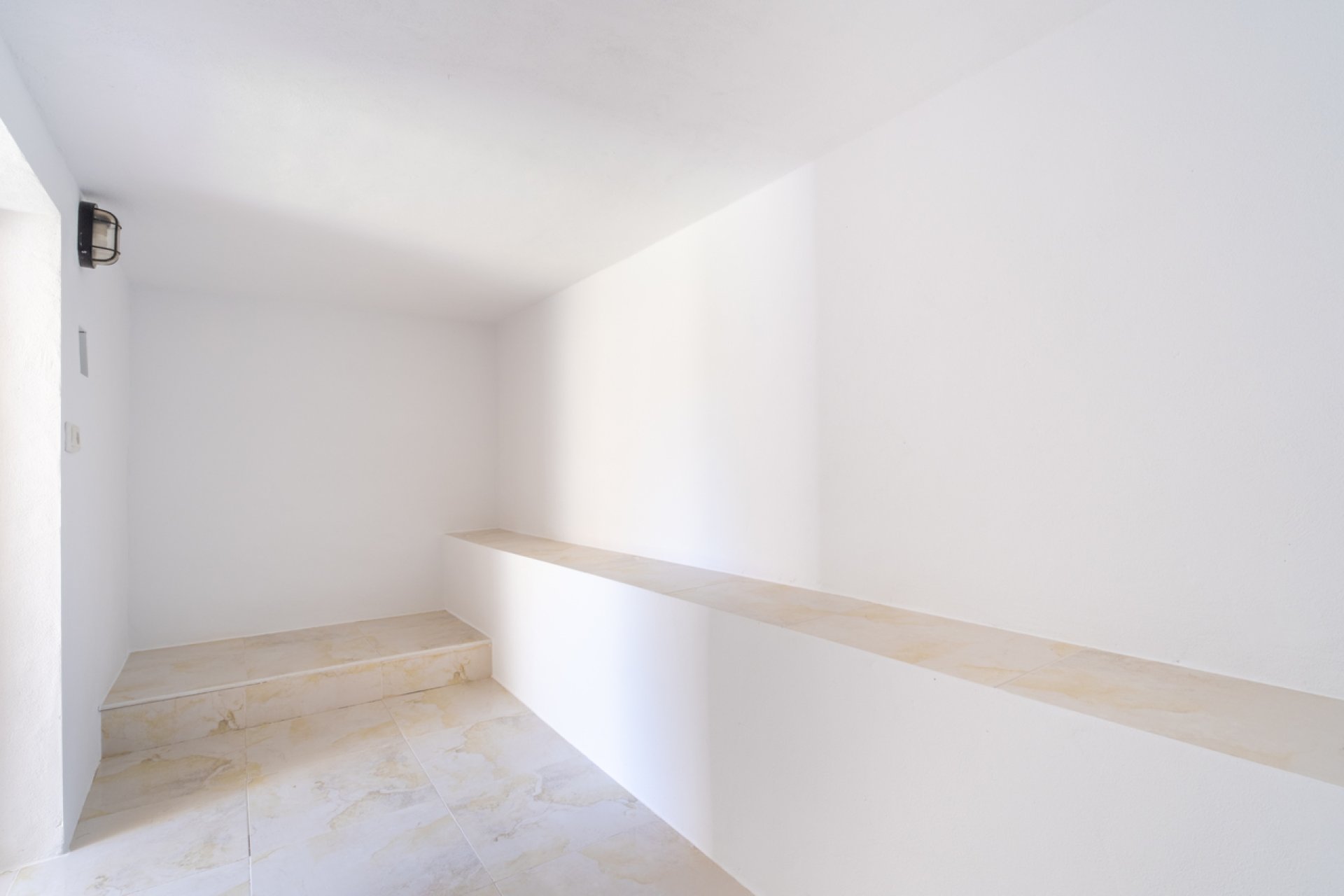 Herverkoop - Town House -
Villamartin - Costa Blanca
