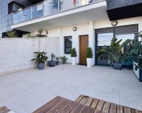Herverkoop - Town House -
Villamartin - Costa Blanca