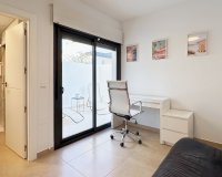 Herverkoop - Town House -
Villamartin - Costa Blanca