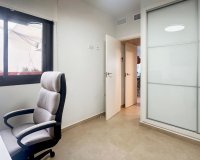 Herverkoop - Town House -
Villamartin - Costa Blanca