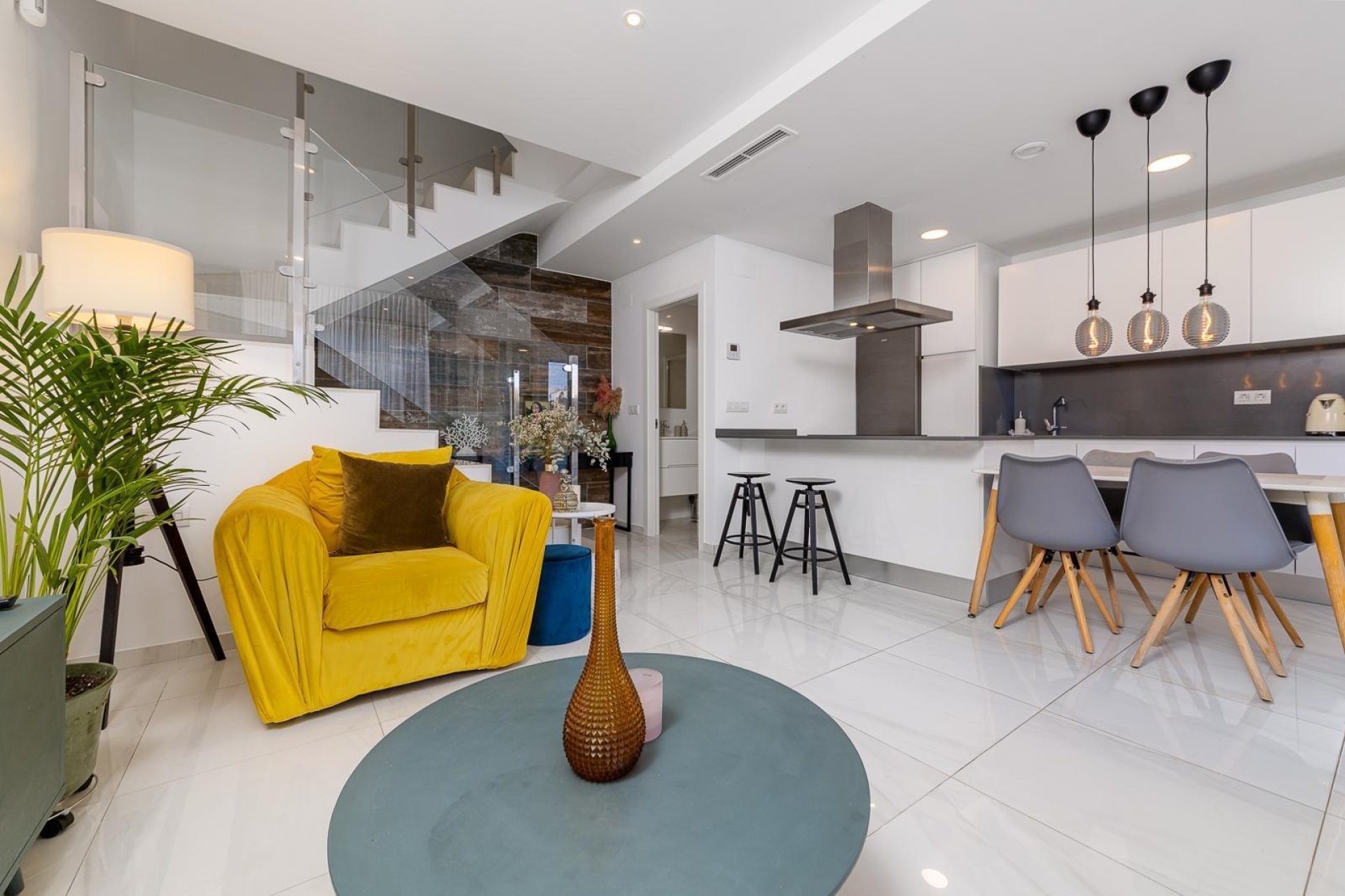 Herverkoop - Town House -
Villamartin - Orihuela Costa