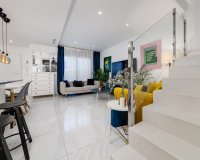 Herverkoop - Town House -
Villamartin - Orihuela Costa