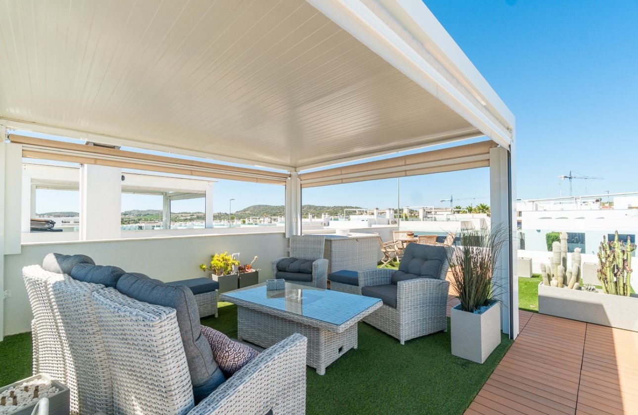 Herverkoop - Town House -
Vistabella Golf Entre Naranjos - Inland