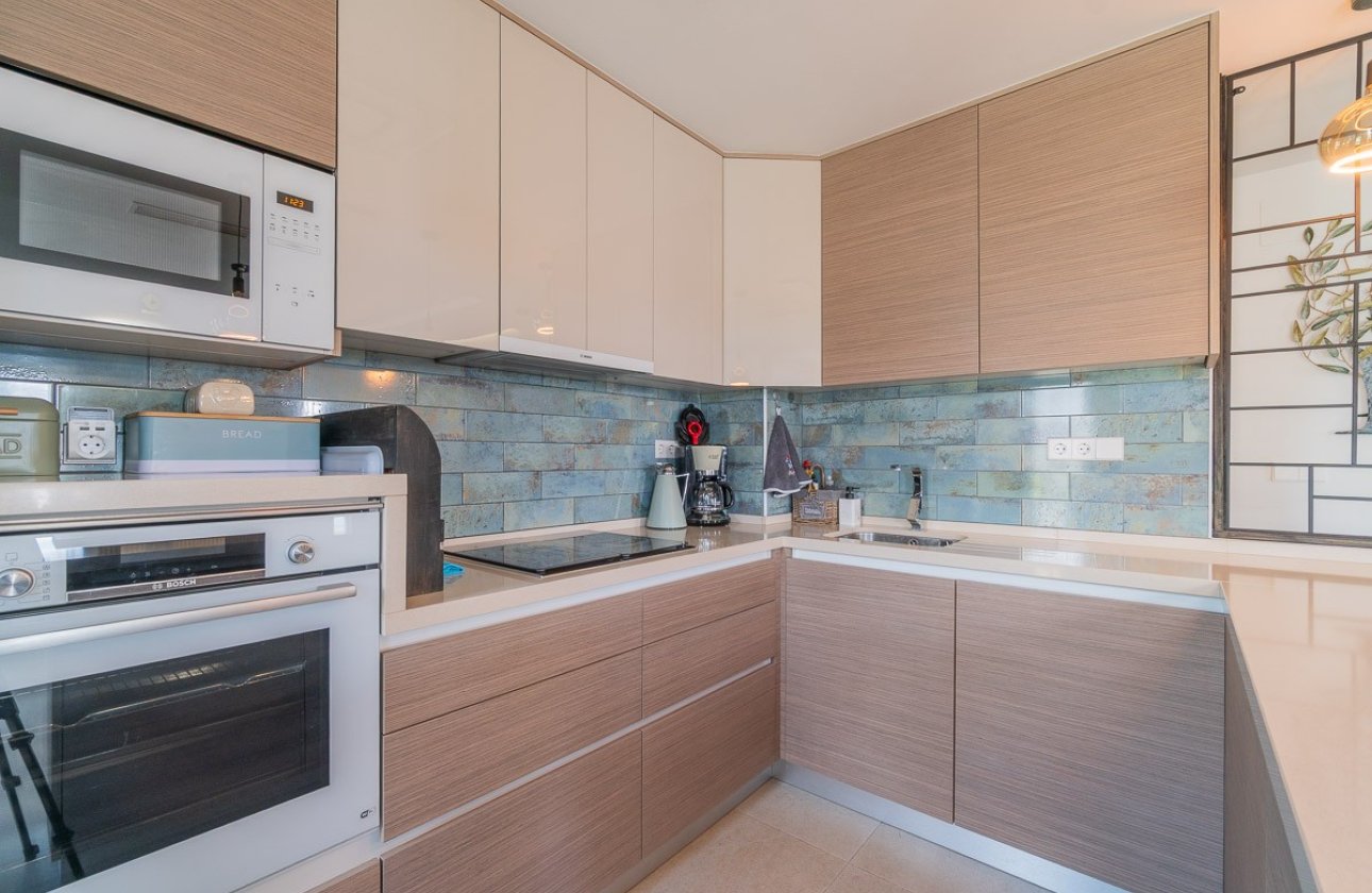 Herverkoop - Town House -
Vistabella Golf Entre Naranjos - Inland