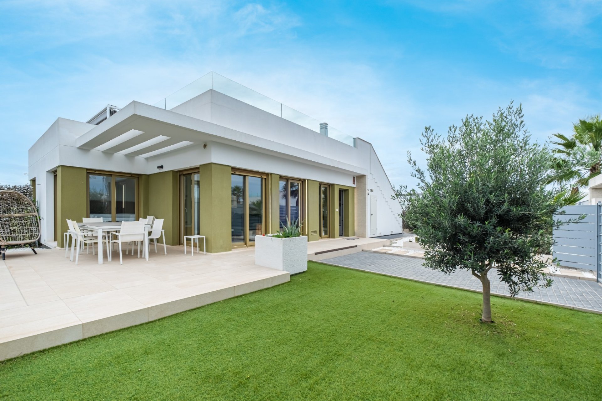 Herverkoop - Townhouse -
Orihuela - Vistabella