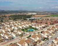 Herverkoop - Villa -
Algorfa